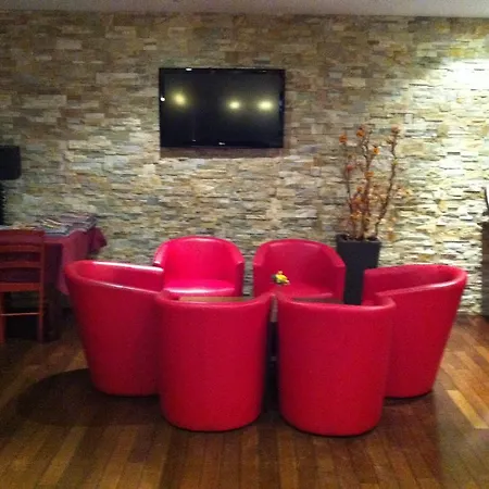 Comfort Hotel Poissy Technoparc-2
